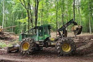 2015 John Deere 648H  Skidder